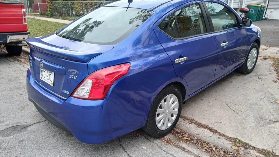 2016 Nissan Versa - Image 2 of 10