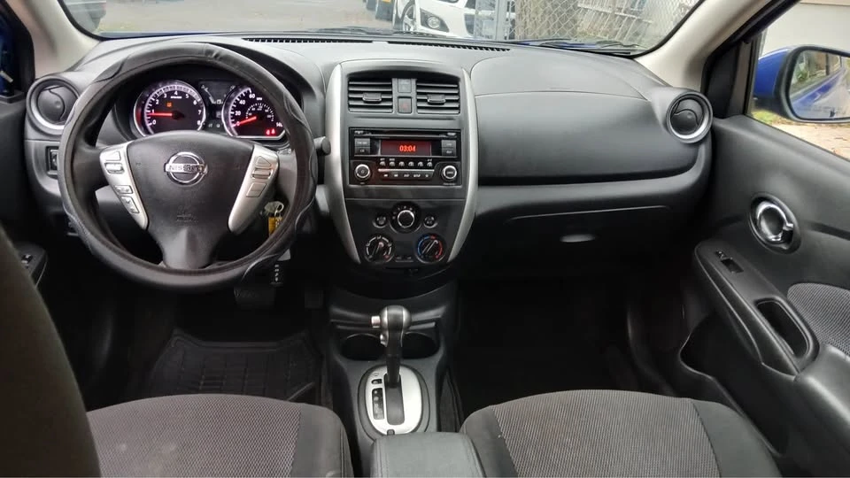 2016 Nissan Versa - Image 7 of 10