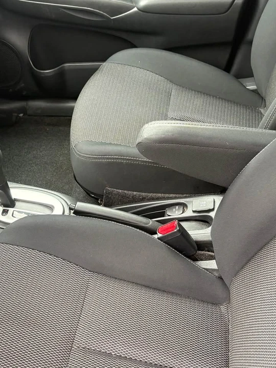 2016 Nissan Versa - Image 8 of 9
