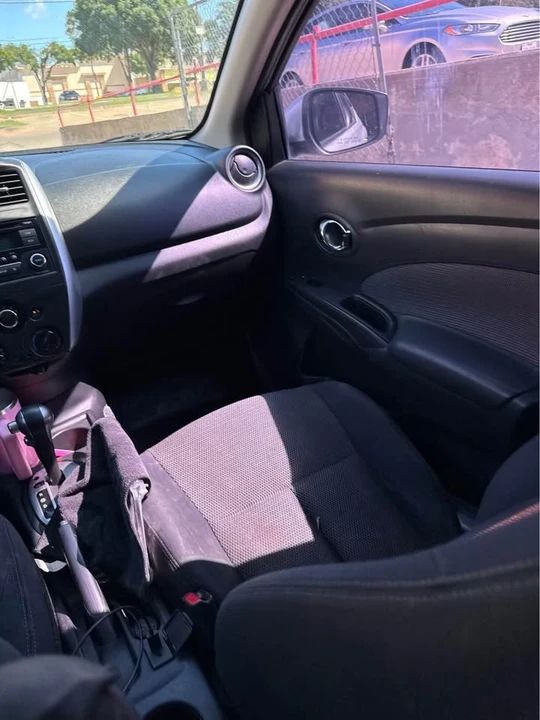 2016 Nissan Versa - Image 14 of 20