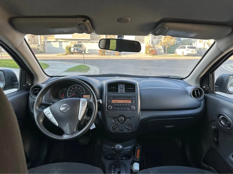 2016 Nissan Versa - Image 6 of 7