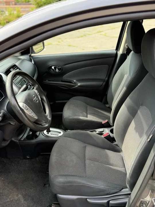 2016 Nissan Versa - Image 5 of 7