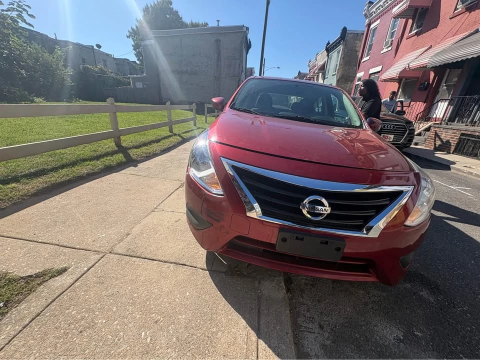 2016 Nissan Versa - Image 3 of 5