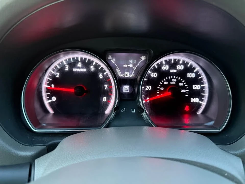 2016 Nissan Versa - Image 14 of 14