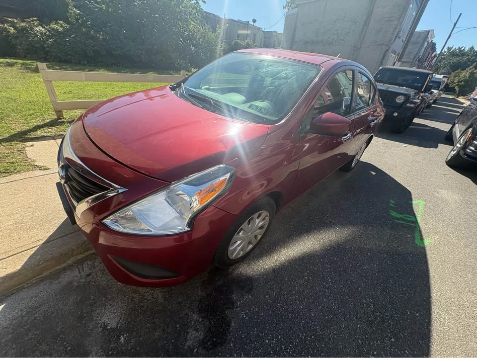 2016 Nissan Versa - Image 2 of 5
