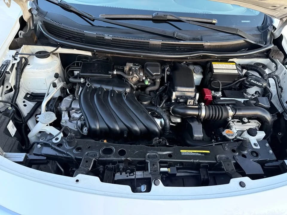 2016 Nissan Versa - Image 13 of 14