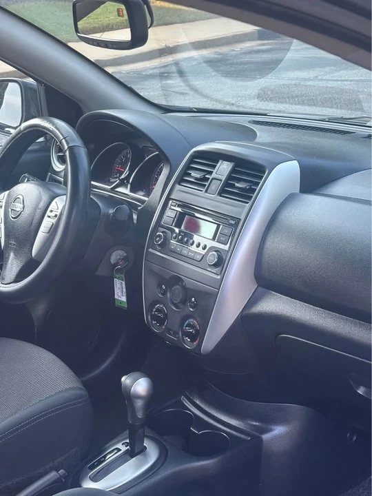 2016 Nissan Versa - Image 5 of 13