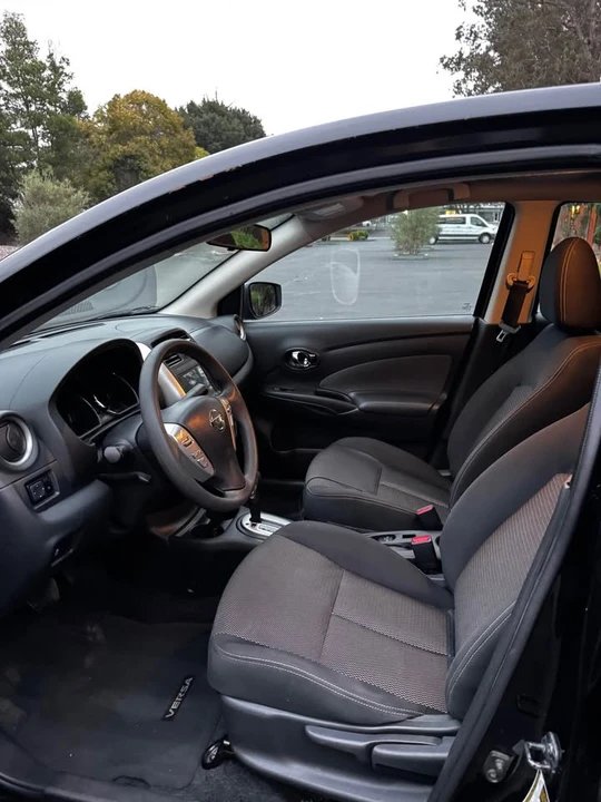2016 Nissan Versa - Image 7 of 14