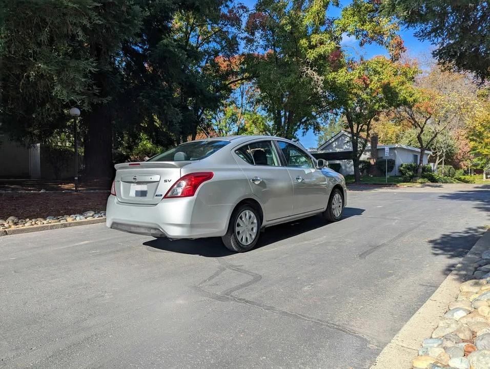 2016 Nissan Versa - Image 7 of 15