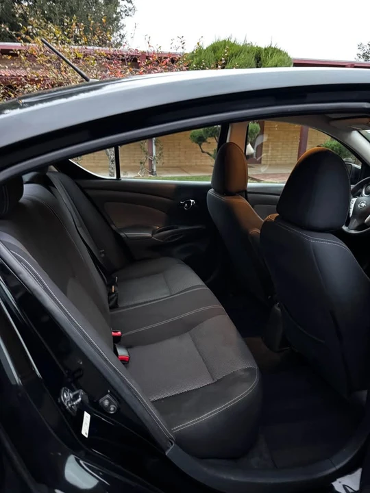 2016 Nissan Versa - Image 12 of 14