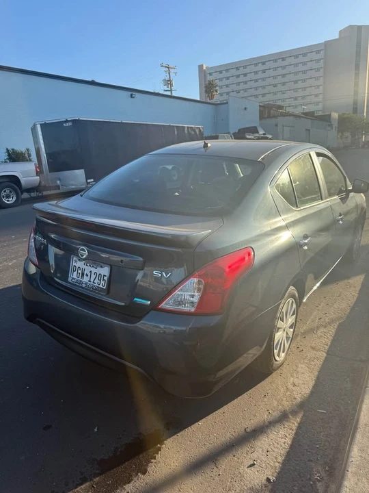 2016 Nissan Versa - Image 3 of 6