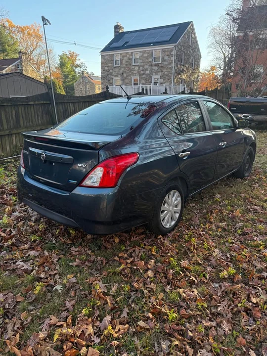 2016 Nissan Versa - Image 3 of 7