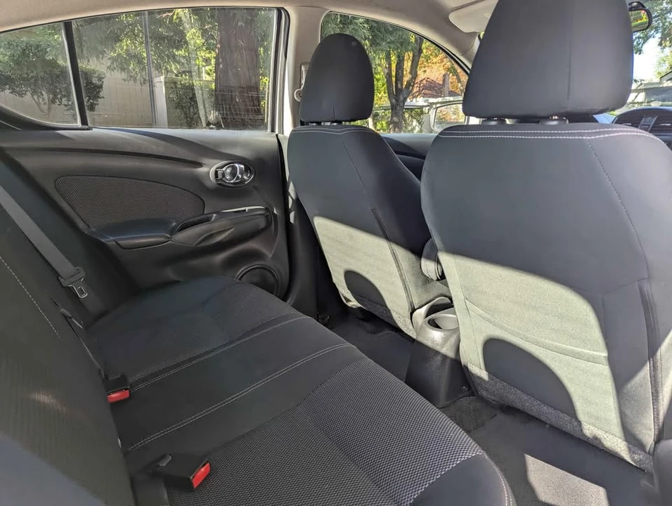 2016 Nissan Versa - Image 13 of 13