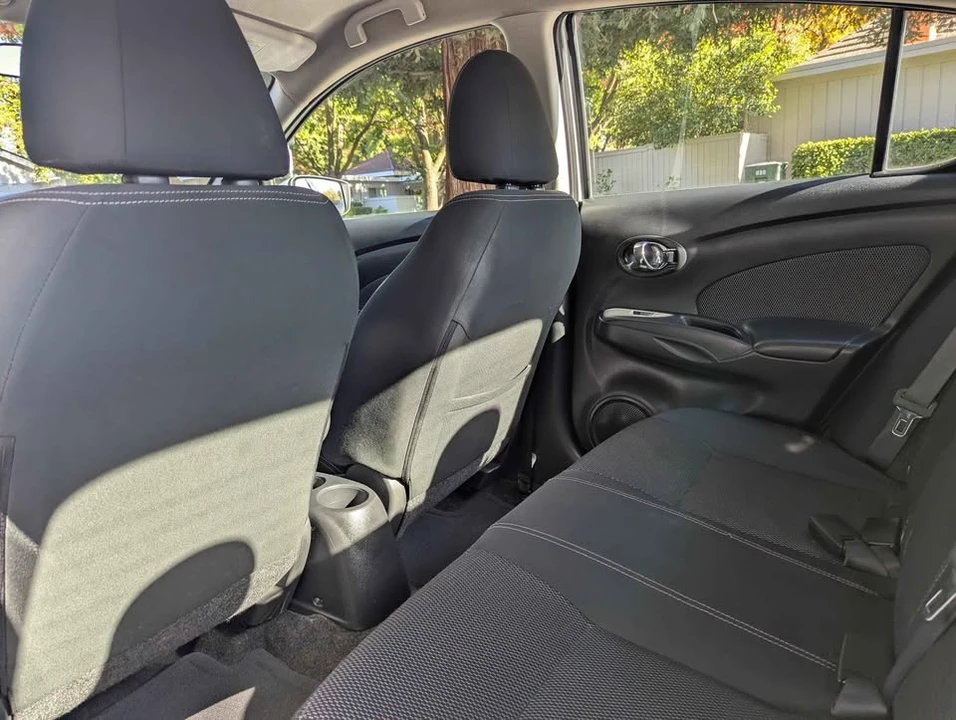2016 Nissan Versa - Image 13 of 15