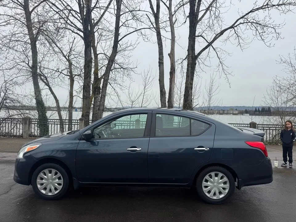 2016 Nissan Versa - Image 2 of 19