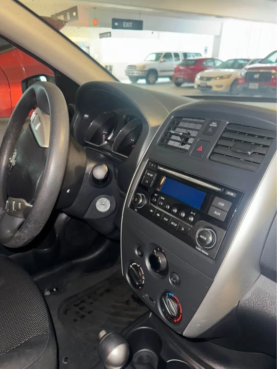 2016 Nissan Versa - Image 8 of 19