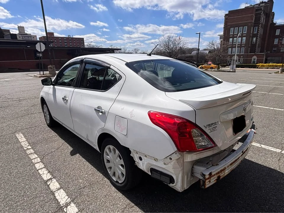 2016 Nissan Versa - Image 2 of 14