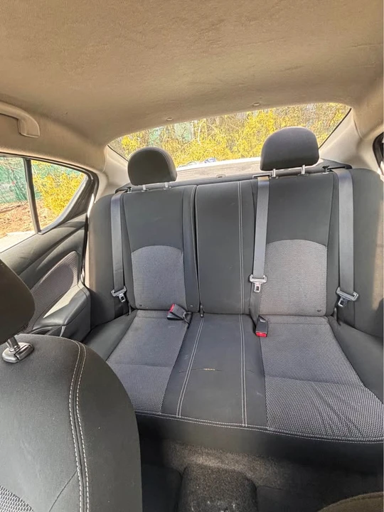 2016 Nissan Versa - Image 8 of 14
