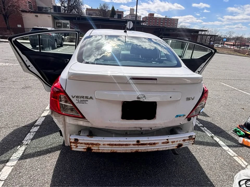 2016 Nissan Versa - Image 3 of 14