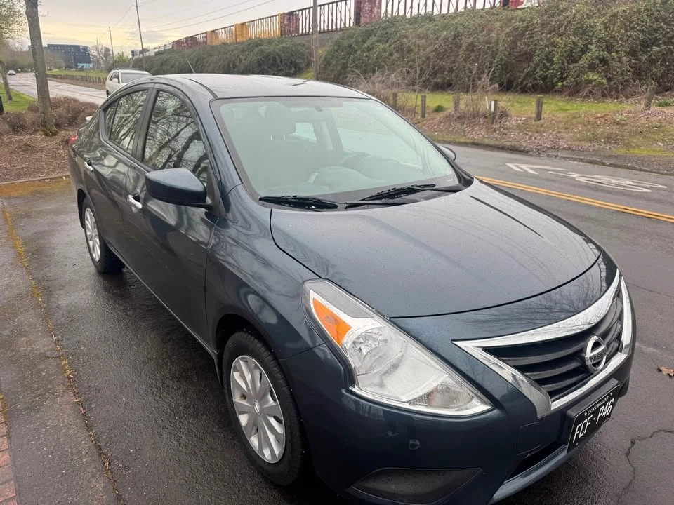 2016 Nissan Versa - Image 14 of 19