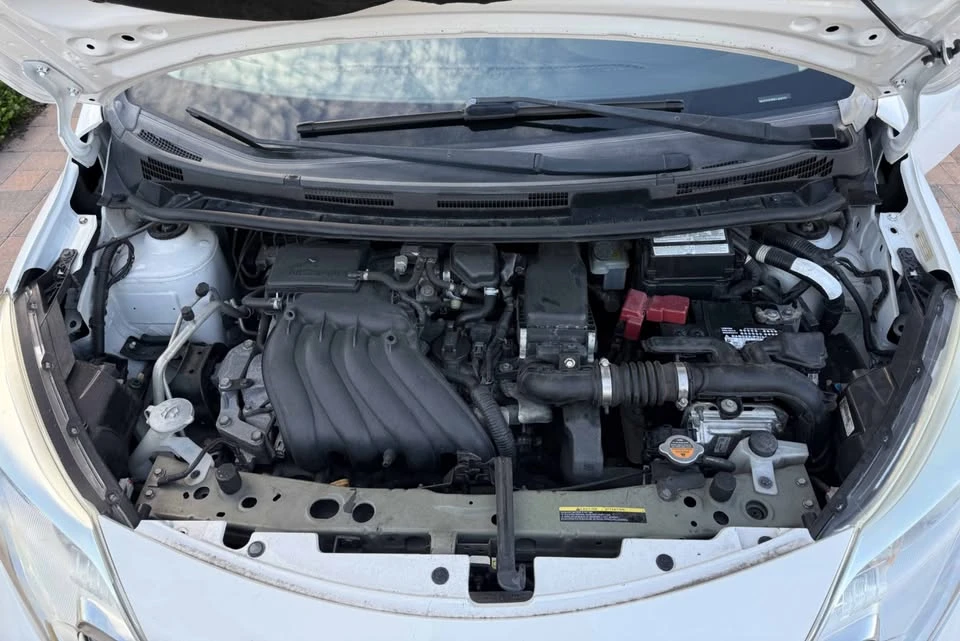 2016 Nissan Versa - Image 17 of 17