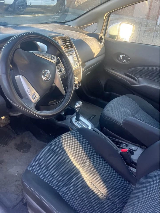 2016 Nissan Versa - Image 11 of 13