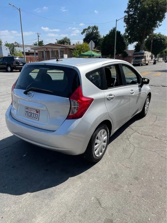 2016 Nissan Versa - Image 3 of 8