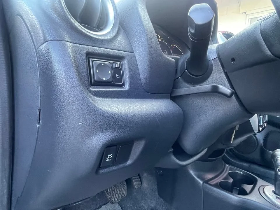 2016 Nissan Versa - Image 10 of 18