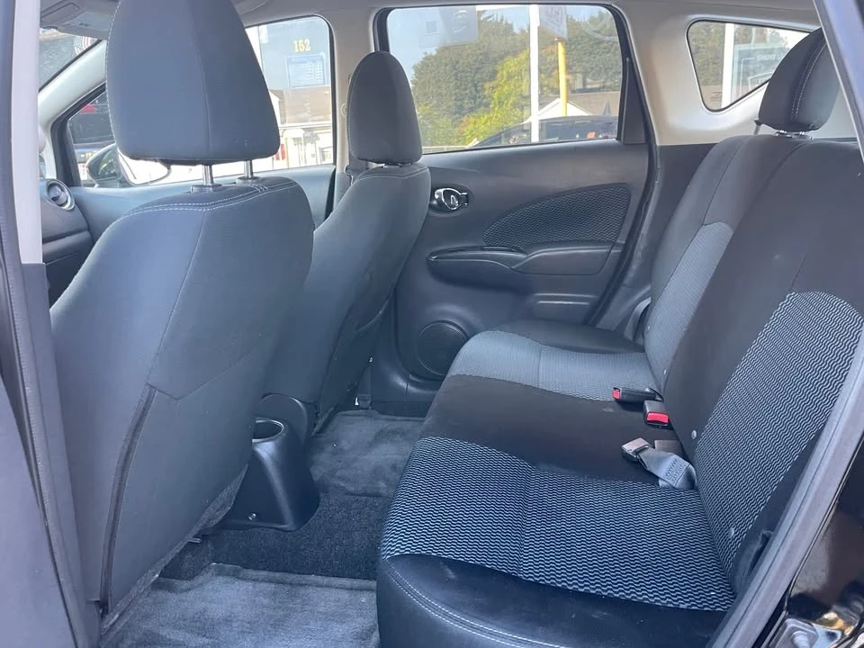 2016 Nissan Versa - Image 17 of 18