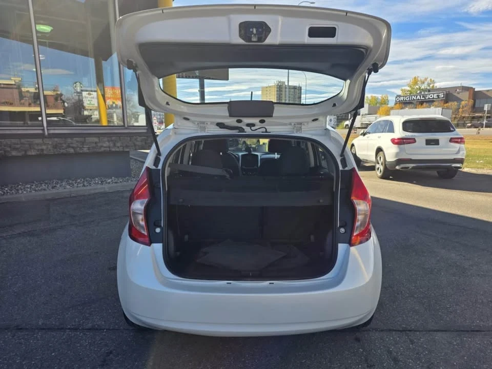 2016 Nissan Versa - Image 7 of 17