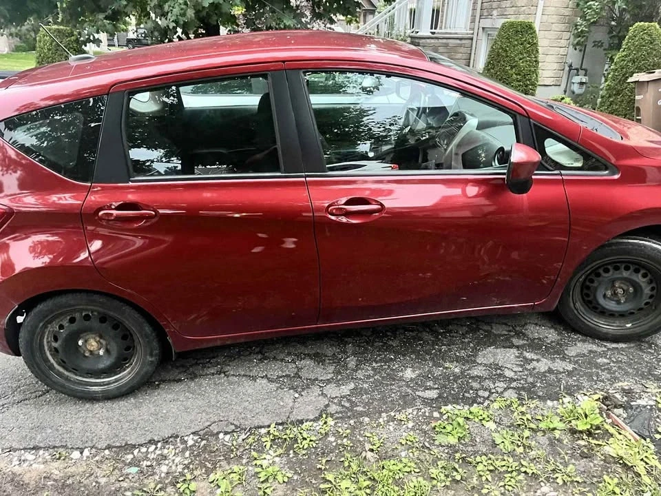 2016 Nissan Versa - Image 3 of 5