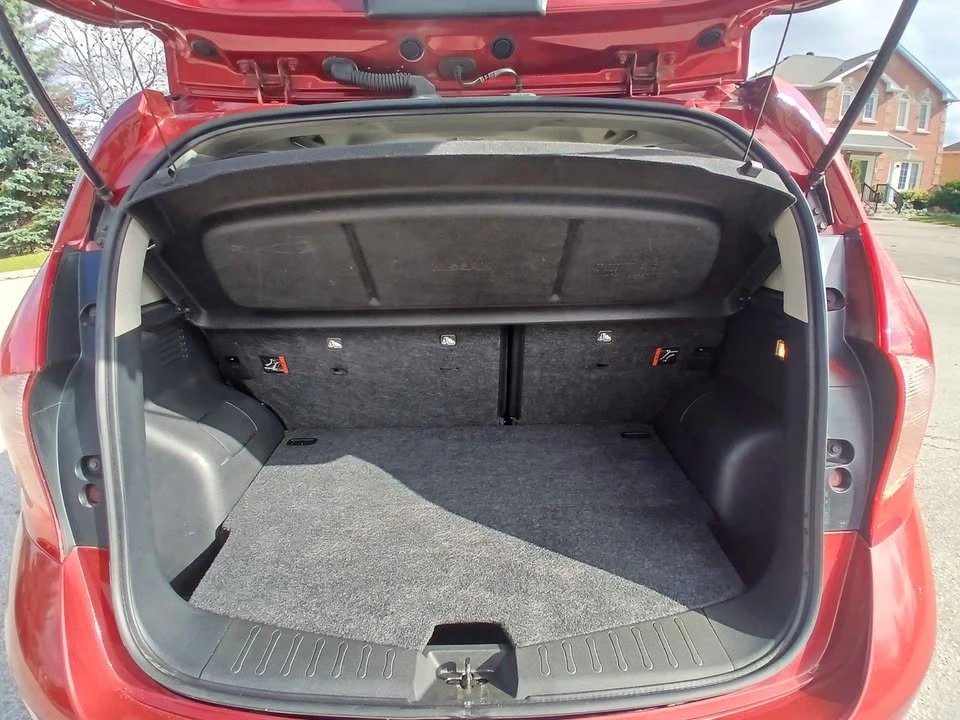 2016 Nissan Versa - Image 12 of 18
