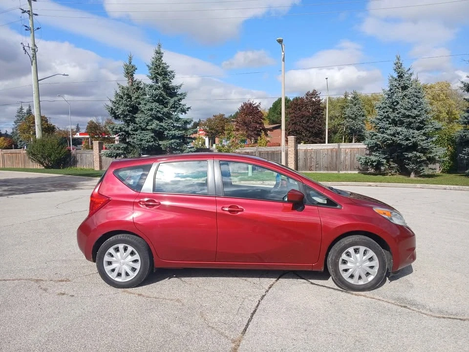 2016 Nissan Versa - Image 8 of 18