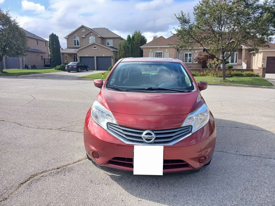 2016 Nissan Versa - Image 2 of 18