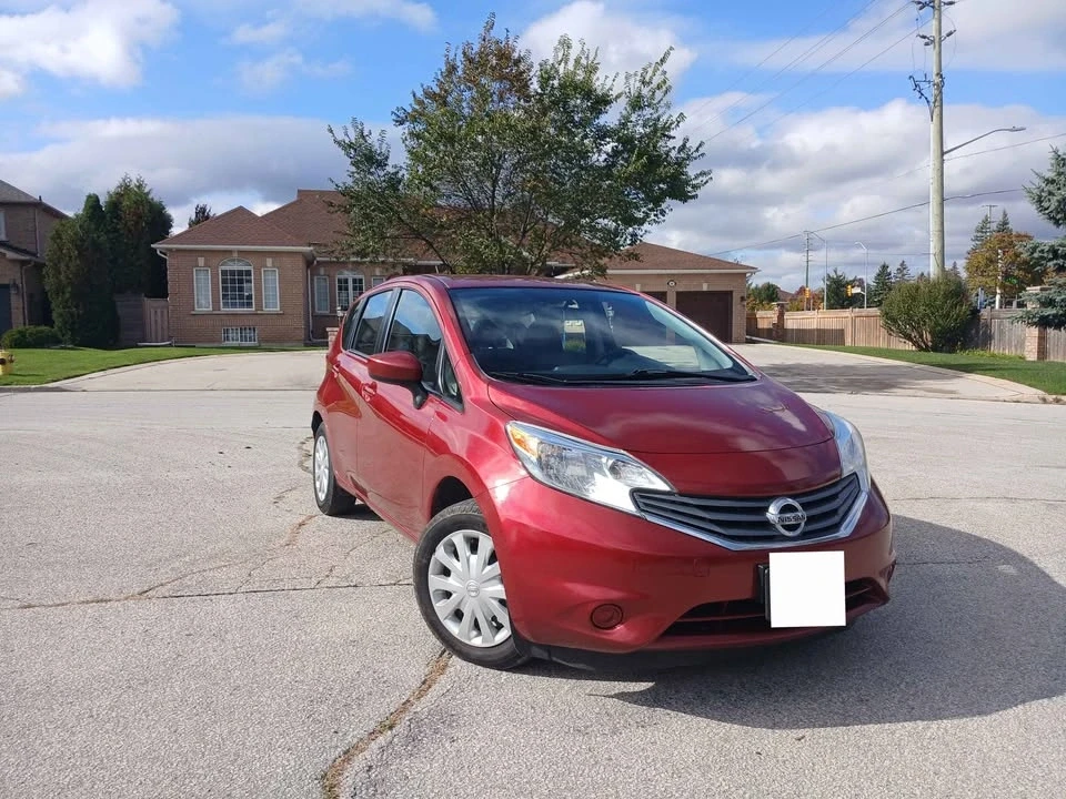 2016 Nissan Versa - Image 17 of 18