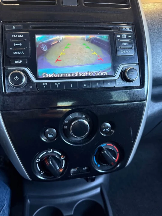 2016 Nissan Versa - Image 7 of 11