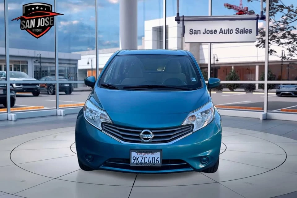 2016 Nissan Versa - Image 2 of 20