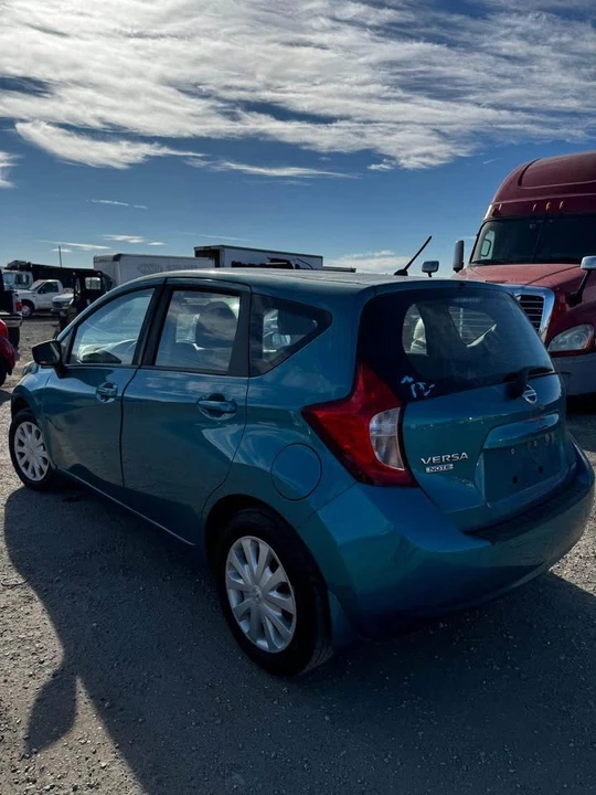2016 Nissan Versa - Image 2 of 5
