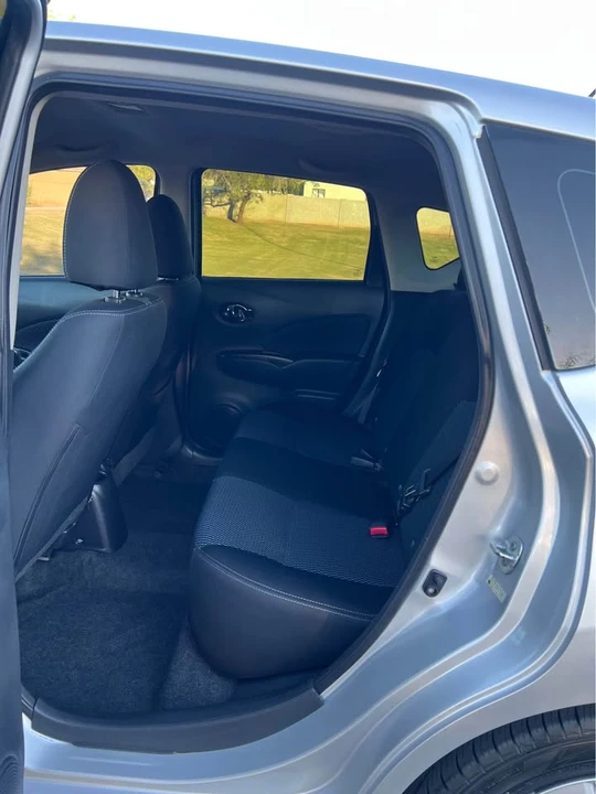 2016 Nissan Versa - Image 7 of 10