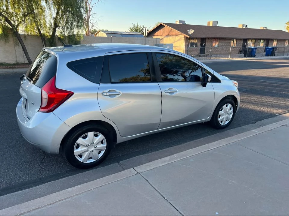 2016 Nissan Versa - Image 2 of 7