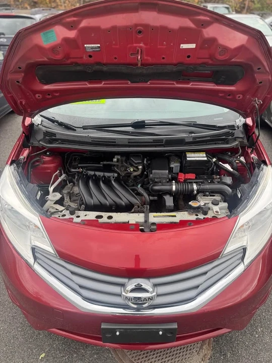 2016 Nissan Versa - Image 4 of 9