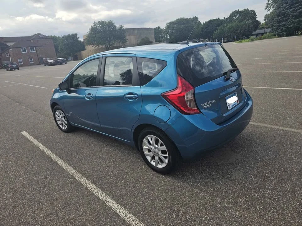 2016 Nissan Versa - Image 4 of 14