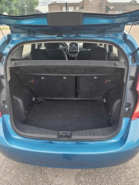 2016 Nissan Versa - Image 13 of 14