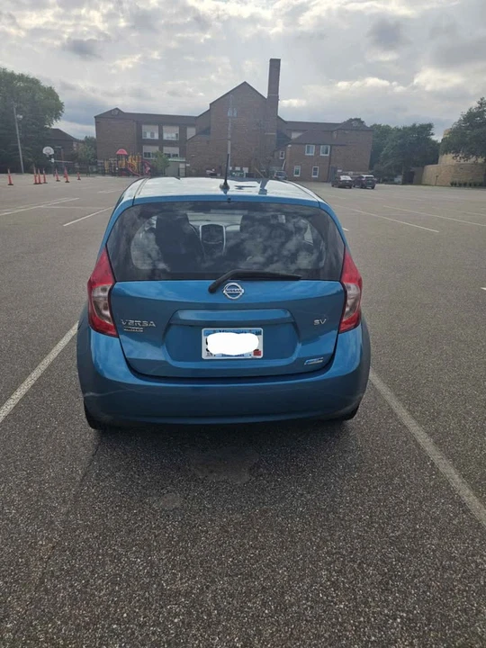 2016 Nissan Versa - Image 8 of 14