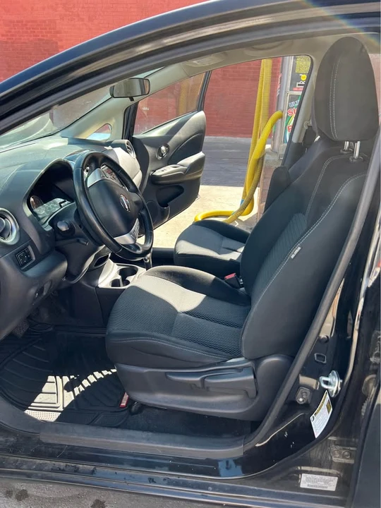 2016 Nissan Versa - Image 15 of 19