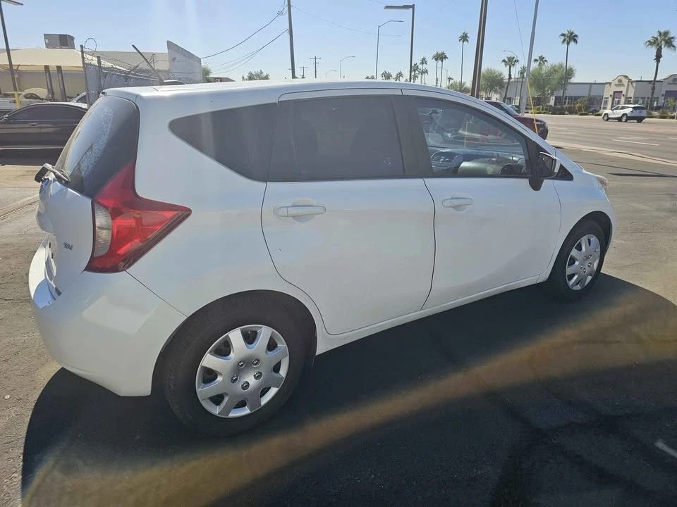 2016 Nissan Versa - Image 4 of 9