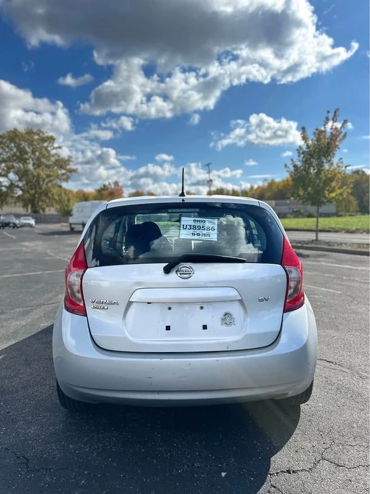 2016 Nissan Versa - Image 4 of 14