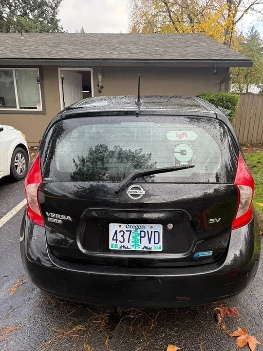 2016 Nissan Versa - Image 3 of 5