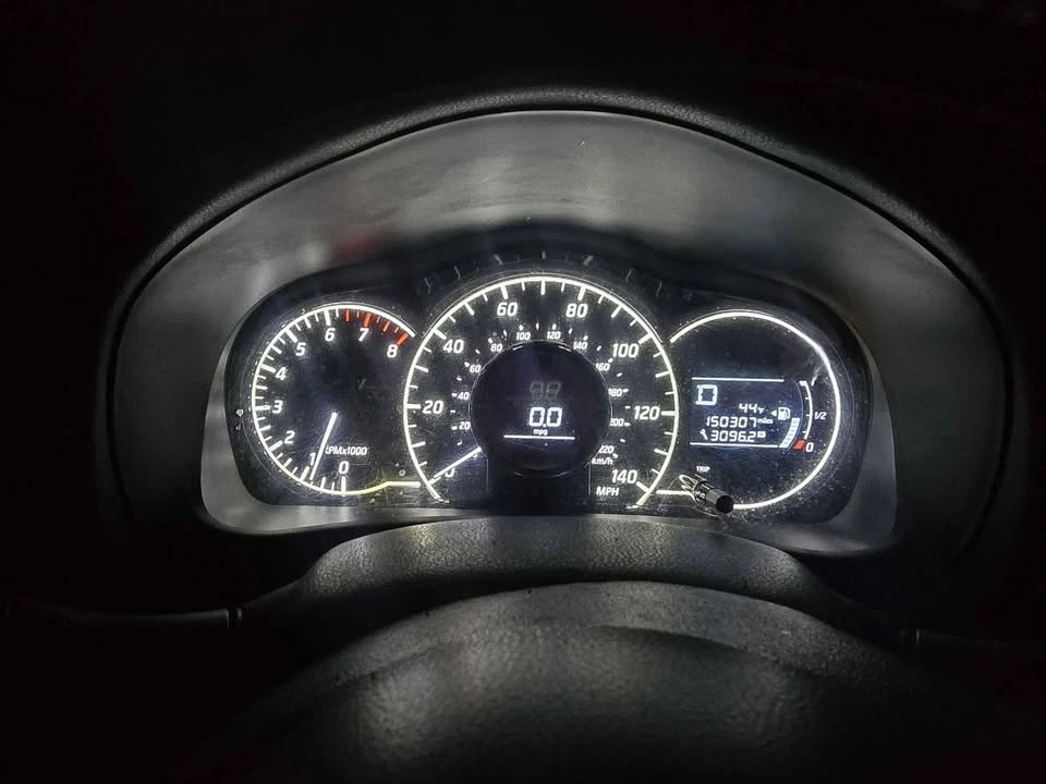 2016 Nissan Versa - Image 9 of 9