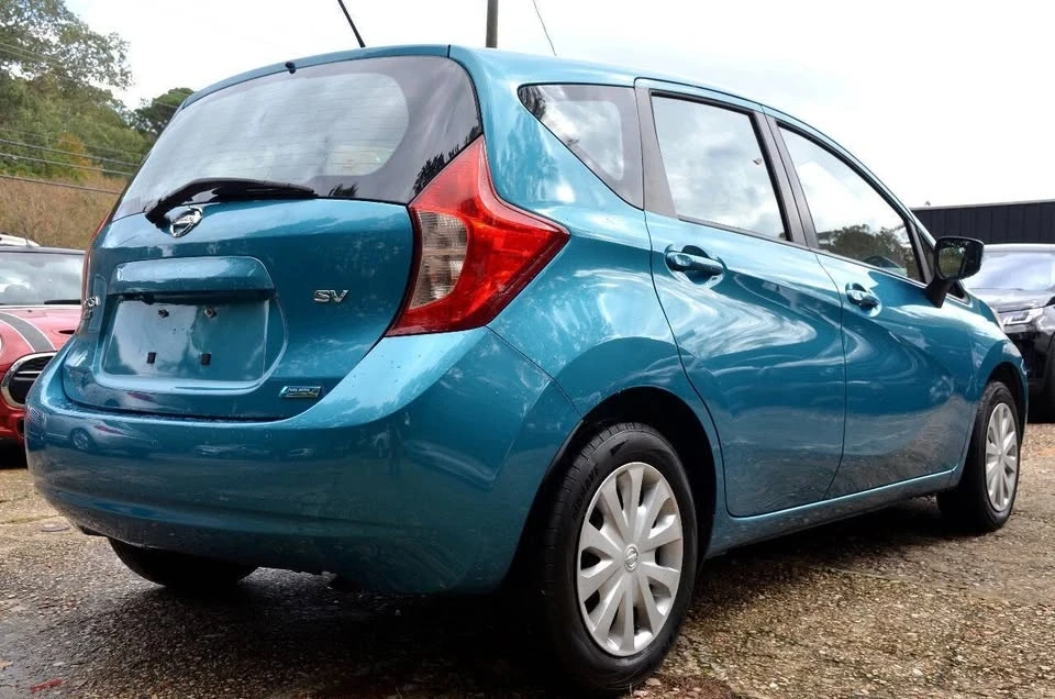 2016 Nissan Versa - Image 4 of 16